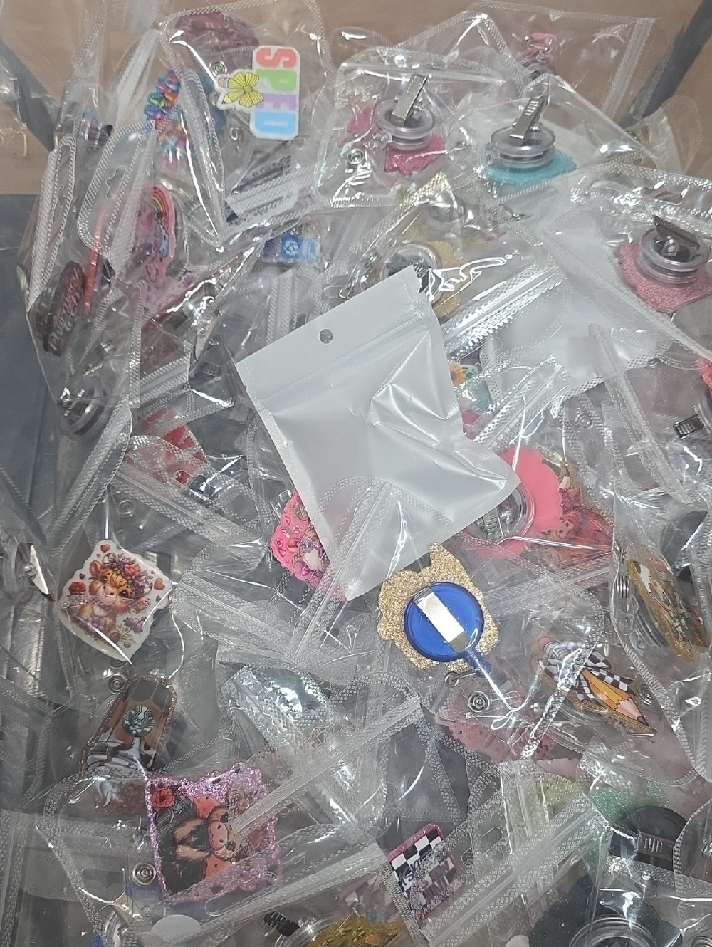 BADGE REELS